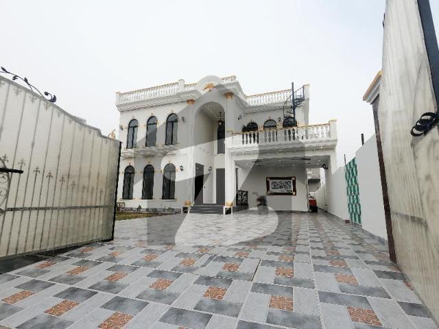 1 kanal House In Stunning LDA Avenue Is Available For Sale LDA Avenue