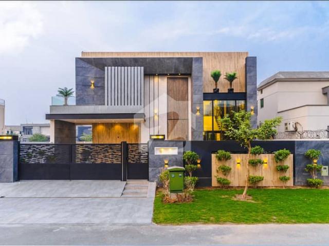 1 Kanal House Spanish Full Luxury Design Hot Location Available For Rent In DHA Phase 6