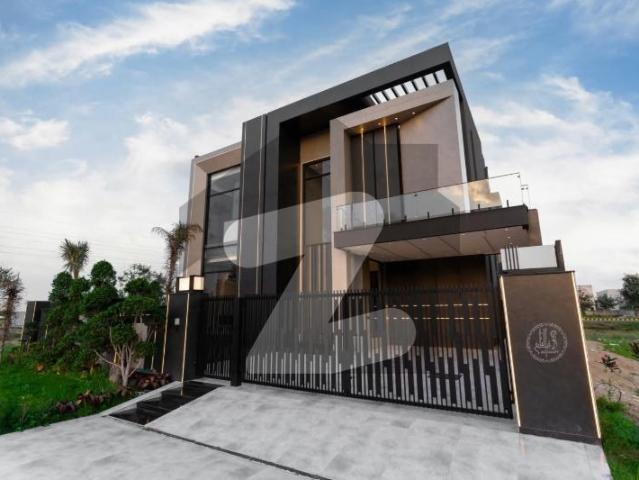 1 Kanal House Top Quality Build Beautiful Modern Design House For Sale In DHA Lahore Phase 7 Prime Location Near To Raya DHA Phase 7