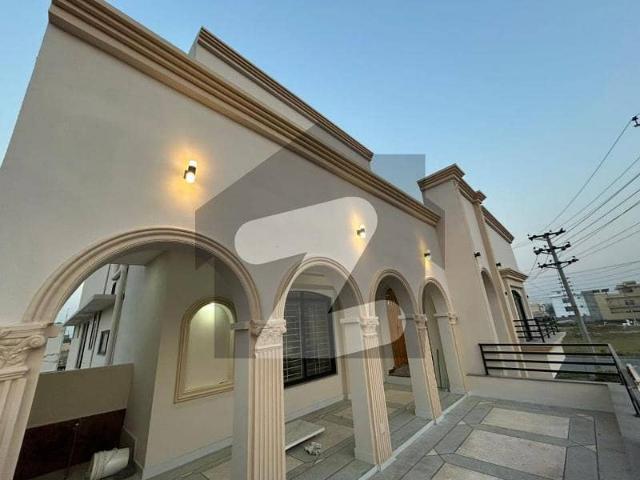 1 kanal house upper portion available for rent in lda avenue 1 block f in a very hot location of lahore