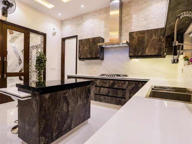 1 Kanal House with Basement For Sale