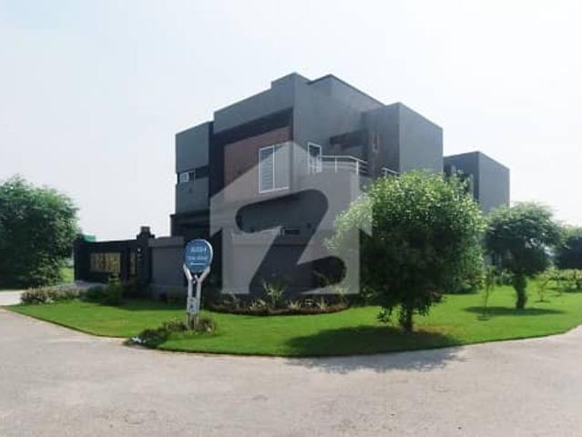 1 kanal ideal location plot for sale in awt phase 2