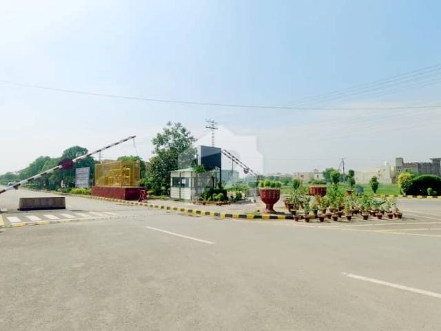1 kanal ideal location plot for sale in awt phase 2