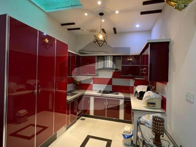 1 kanal independent house for rent available in model town