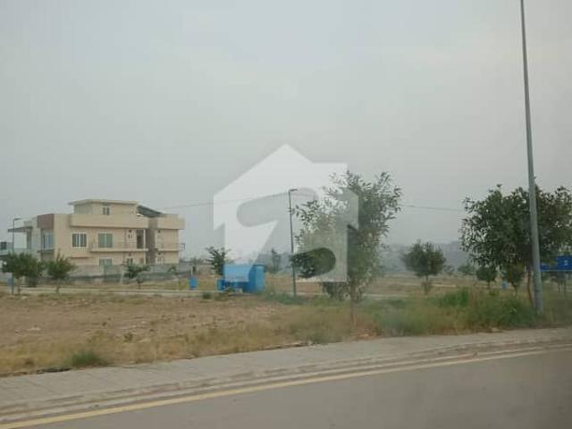 1 Kanal Investor Rate Plot For Sale In DHA Phase 5, Islamabad