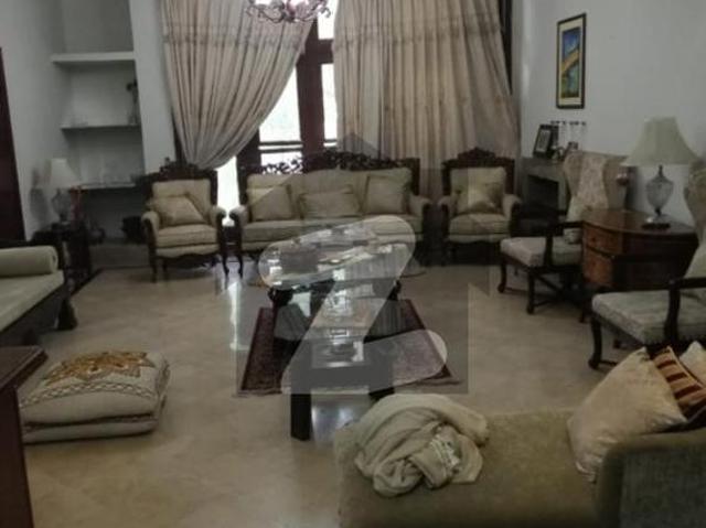 1 Kanal Kothi near MGM, Cantt Garden Cantt