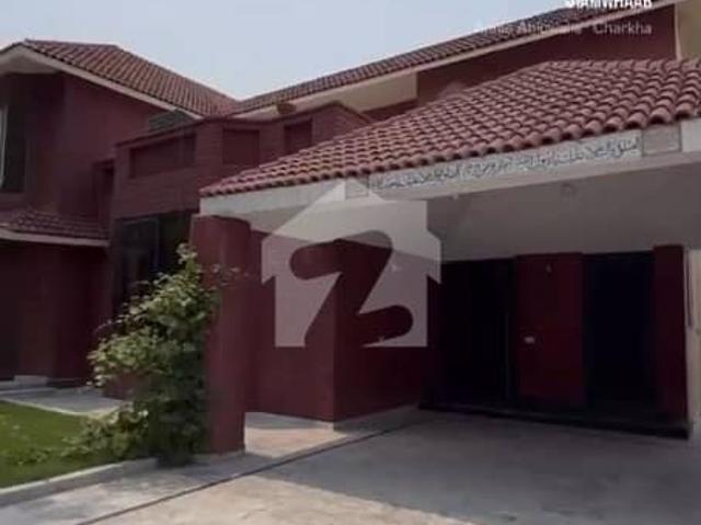 1 Kanal Luxury Villa for Sale DHA Phase 3 Block Z Lahore