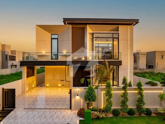 1 Kanal Luxury Bungalow With Basement For Sale At Super Hot Location Near Defence Raya Prime Location