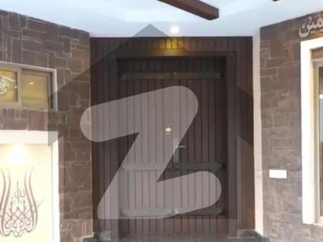 1 Kanal Luxury Corner House For Sale In DHA Phase 5 Sector A