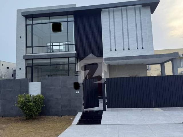 1 Kanal Luxury Class Bungalow For Sale Phase 7 DHA Lahore