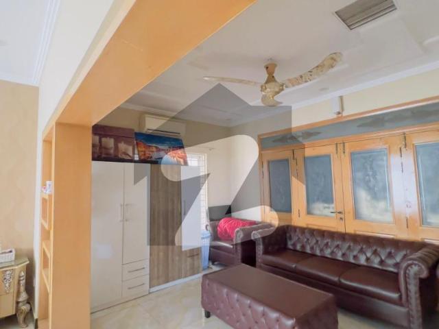 1 Kanal Luxury Designer House for Sale Phase 8, Bahria Town Rawalpindi Bahria Town Phase 8 Usman D Block