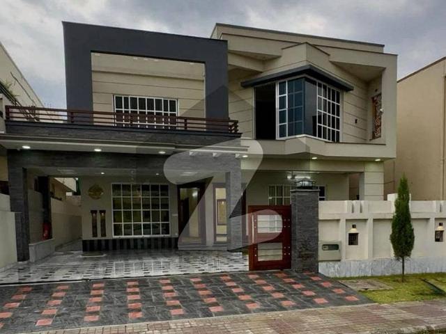 1 Kanal Luxury Double Unit House For Sale in DHA Phase 2 Near Central Park Prime Location