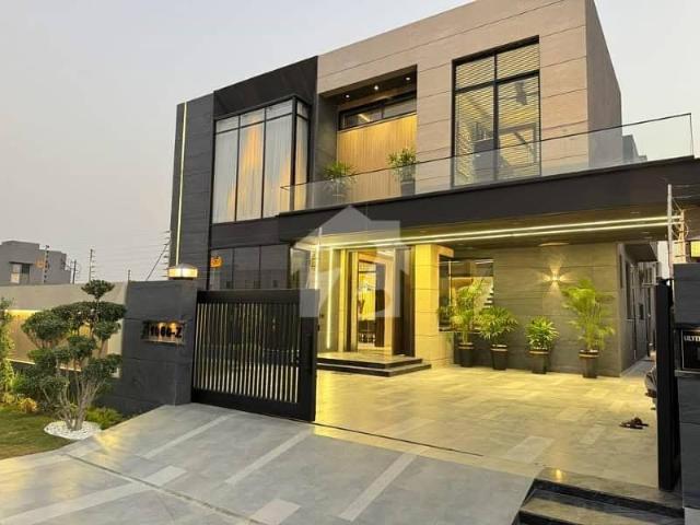 1 kanal luxury furnished house original pics and available