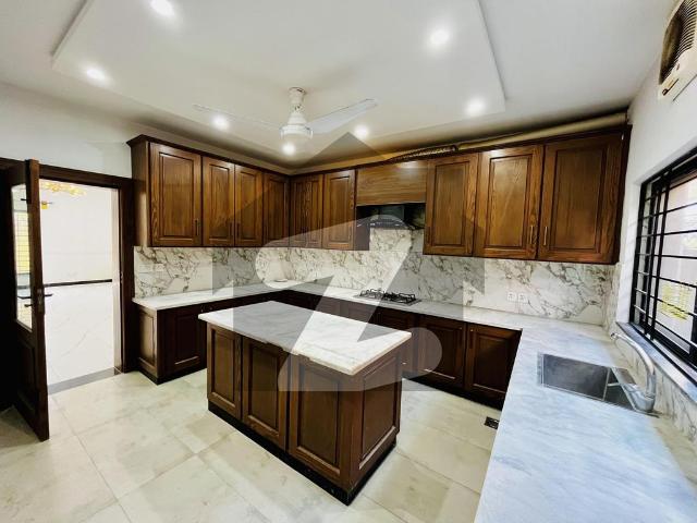 1 Kanal Luxury House For Sale In B 17, Multi Gardens, Islamabad B 17