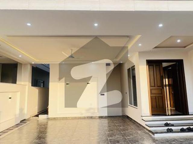 1 Kanal Luxury House For Sales In Sector A DHA Phase 1 Sector A