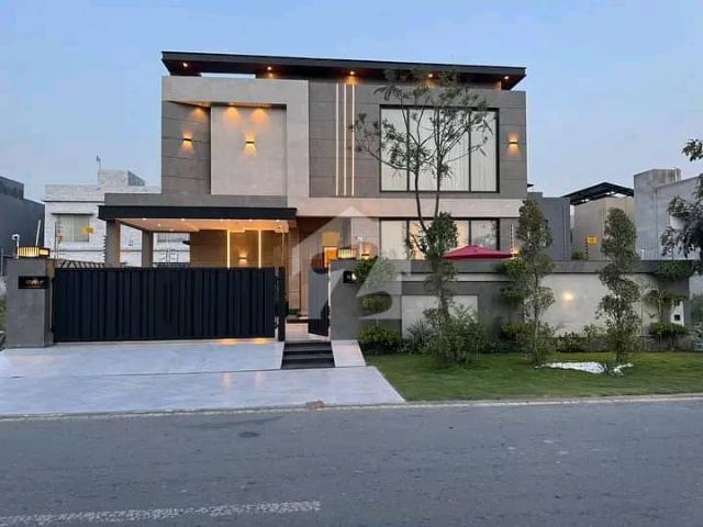 1 Kanal Luxury House Is Available For Sale In Bahria Town Lahore