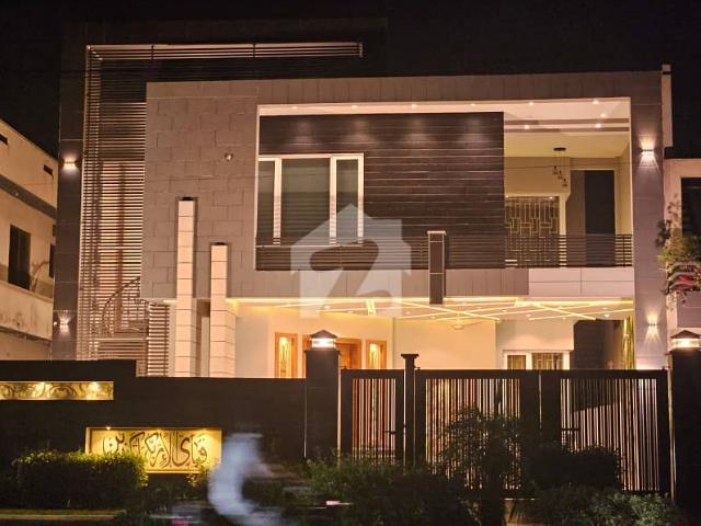 1 Kanal Lavish Modern Brand New House With Basement Are Available For Sale in Dc Colony Gujranwala