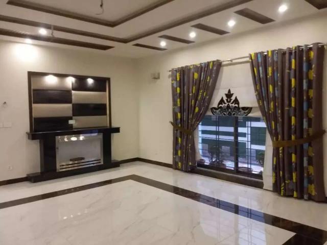 1 Kanal like a brand new upper portion available for rent near ucp Lahore Architects Engineers Housing Society ID 45792
