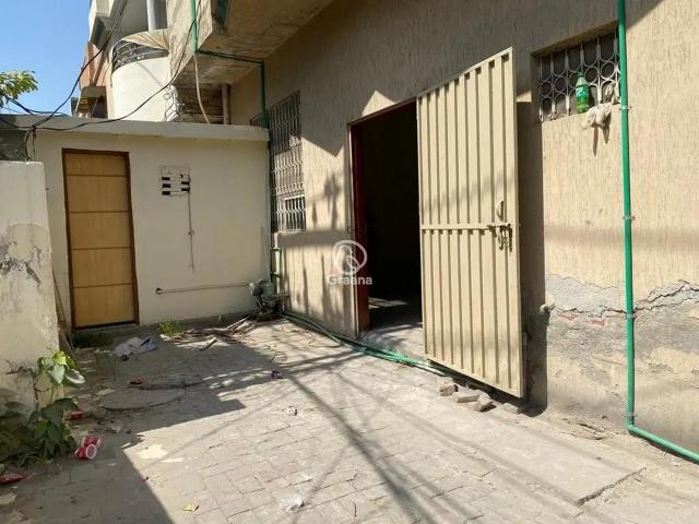 1 Kanal Lower portion for Rent