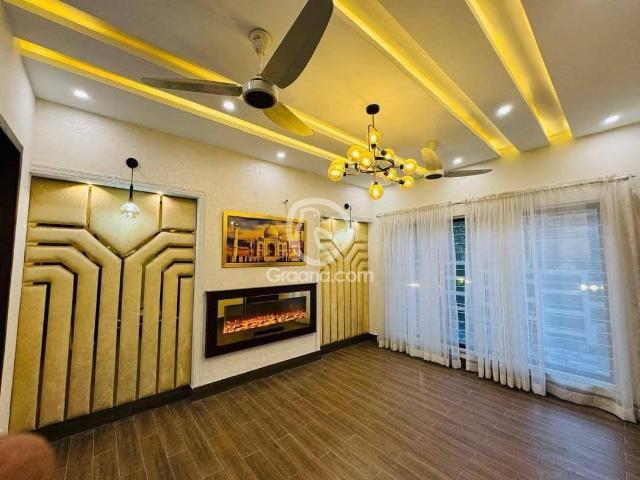 1 Kanal Lower portion for Rent