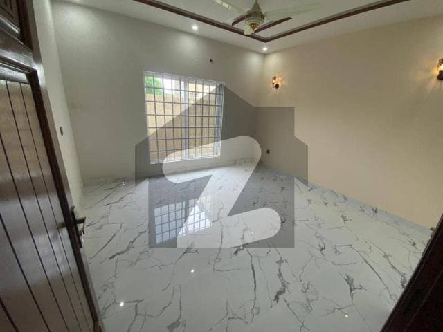 1 Kanal Lower Portion for Rent in IEP Engineers Town Lahore | 3 Bedrooms | 3 Car Parking | Rent 1 Lac