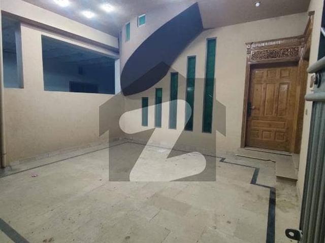 1 Kanal Lower Portion With Separate Gate At G 11 For Rent