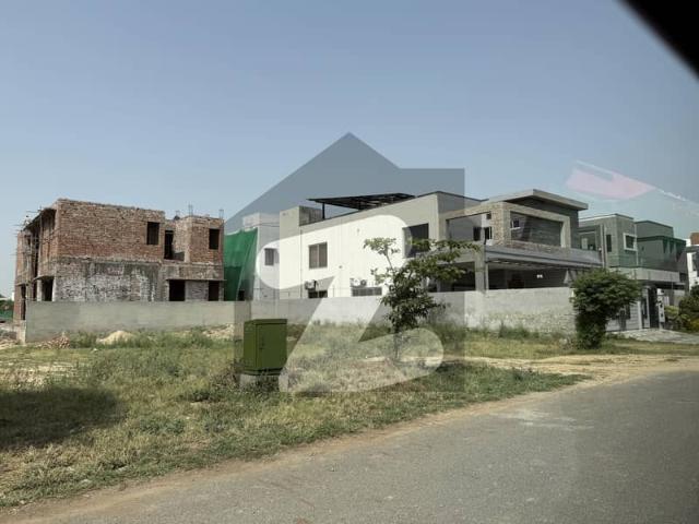 1 Kanal Pair Plot Urgent For Sale in DHA Phase 6 Block F Plot No 544+545 Prime Location