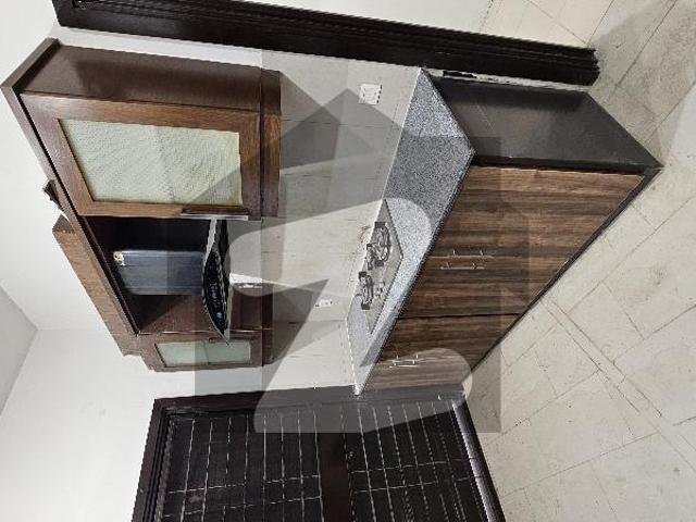 1 Kanal Park Facing Villa Available for Rent in Defence Raya