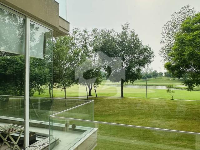 1 Kanal Phase 3 Facing Golf Villa For Rent