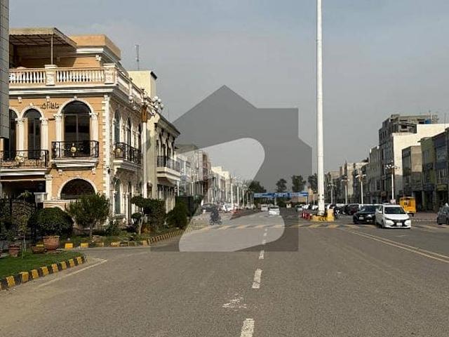 1 kanal plot available at ideal location in awt phase 2