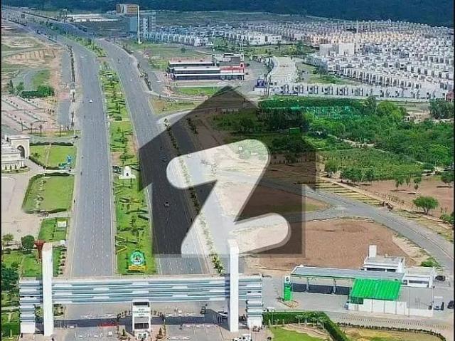 1 kanal plot available for sale at good location