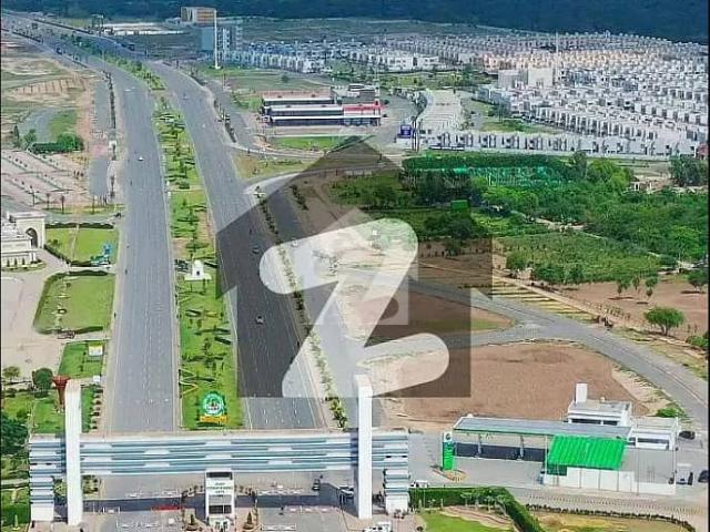 1 kanal plot available for sale at good location in posession sector
