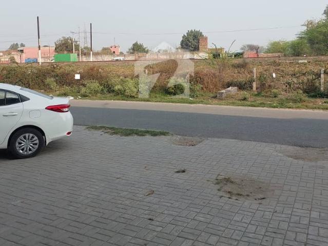 1 Kanal Plot For Sale In DHA Phase 8 Hot Location