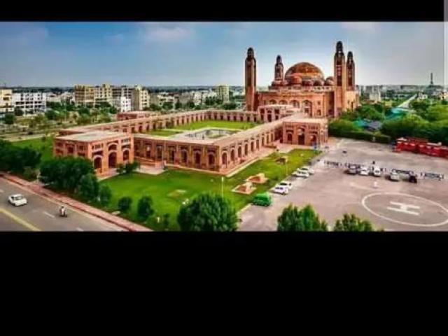 1 kanal plot Next To Corner for sale in bahria town lahore Bahria Town ID 27880