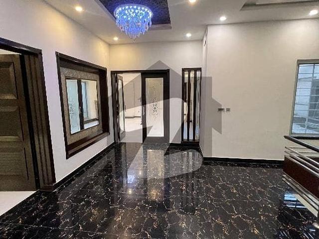 1 kanal portion for rent uet society