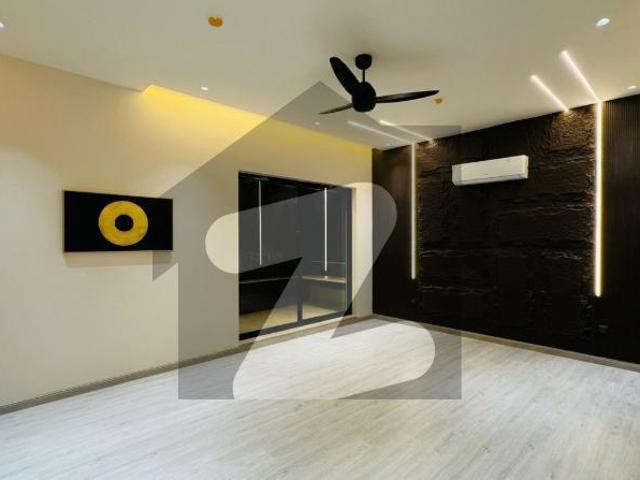 1 Kanal Premium Luxury 5 Bedrooms Modern House For Sale in DHA Phase 6, Lahore. DHA Phase 6