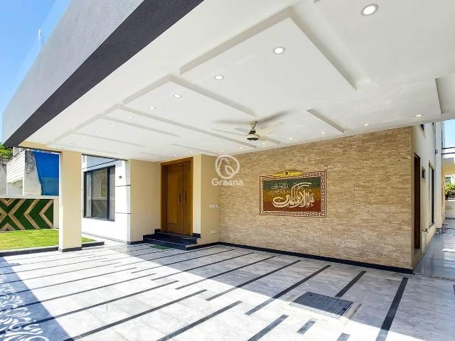 1 Kanal Prestigious Luxury Duplex for sale