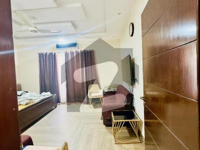 1 Kanal Prime Location Modern Luxury House For Sale Central Park Block A