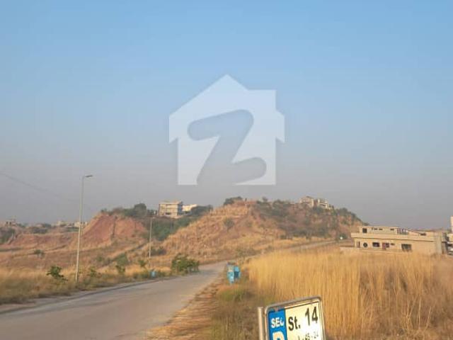 1 Kanal Prime Location Residential Plot For Sale In DHA Phase 5, Sector D Near Nova Care Hospital