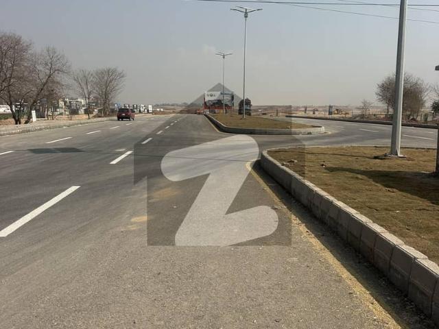1 Kanal Prime Plot For Sale Near Park Road | Opposite COMSATS | Excellent Investment Opportunity