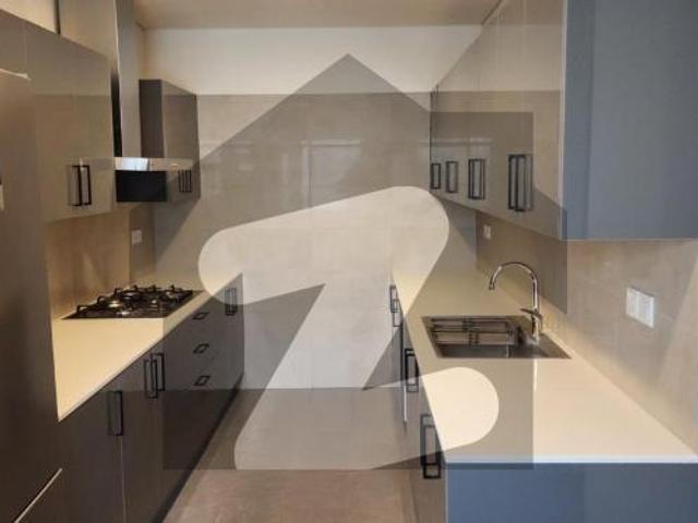 1 Kanal Ready To Move Luxury Villa for Sale Direct Deal with Official Eighteen