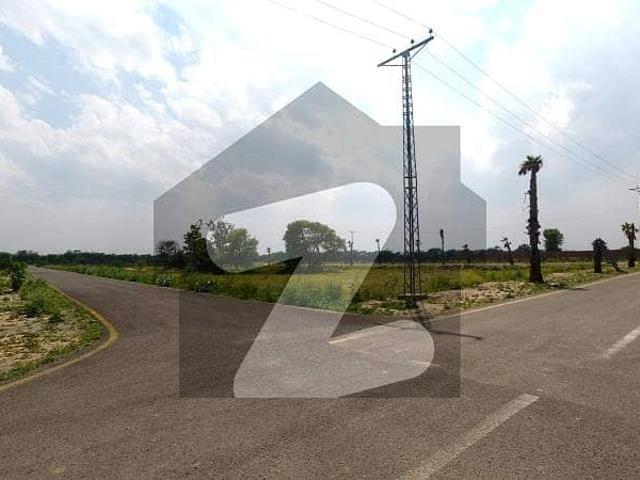 1 Kanal Residential Plot Available For Sale In Farmer Farms Houses