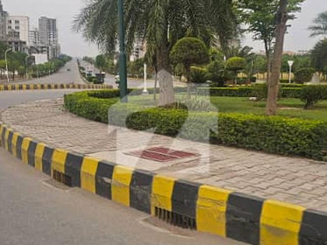 1 Kanal Residential Plot In Gulberg Of Islamabad Is Available For sale