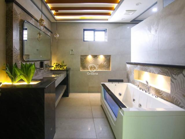 1 Kanal Stunning Architectural house for sale