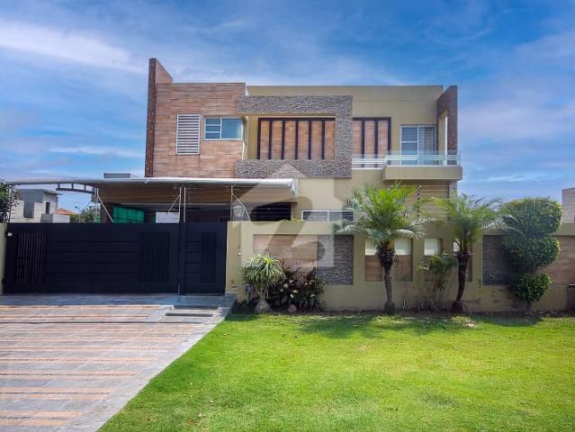 1 Kanal Stunning House For Rent In Phase 6 DHA