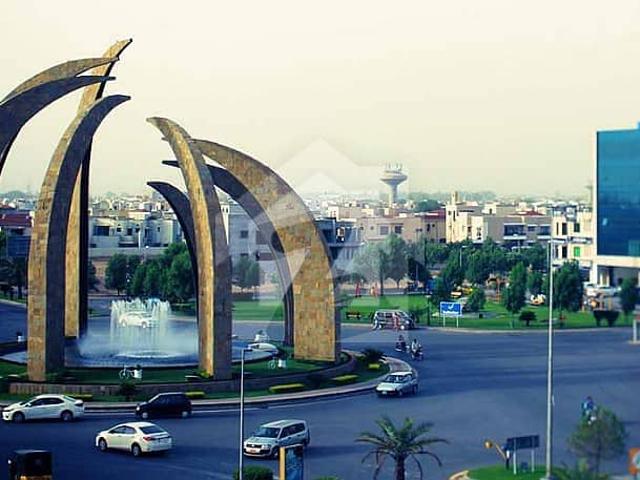 1 kanal super hot location plot for sale gvr block