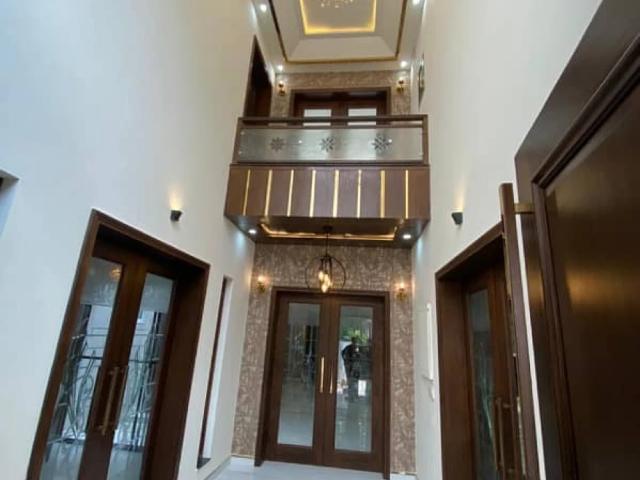 1 kanal symbol of beauty design by famous architect house for sale on Lahore DHA PHASE 8 ID 79765