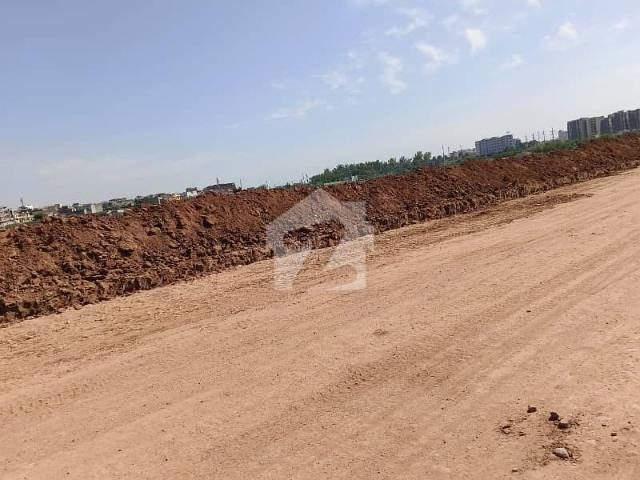 1 Kanal Semi Develop Corner Residential Plot Of Big Road Is Up For SALE In DHA Phase 3 Old New Pindi