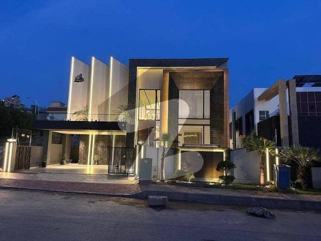 1 Kanal Signature Luxury Residence | Registry + Bahria Transfer Available