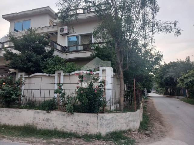 1 Kanal Single Storey House Available For Sale In Pakistan Town Phase 2